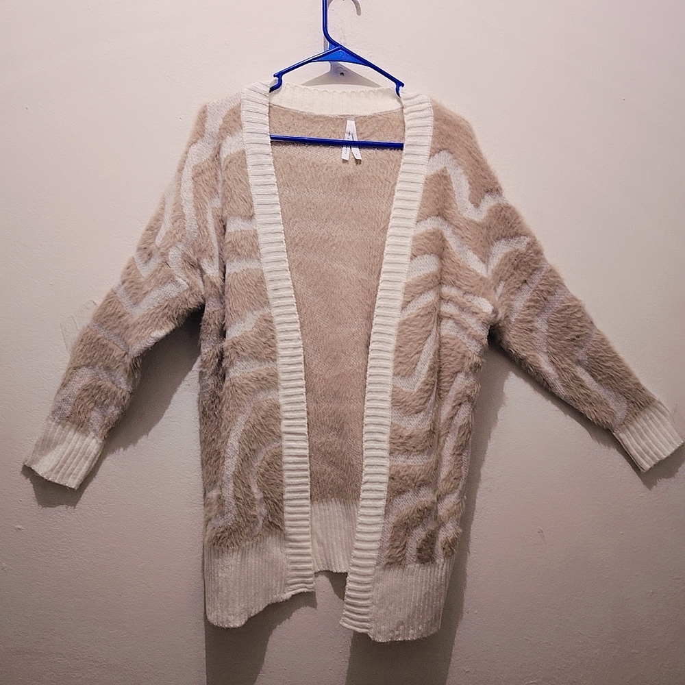 Dreamers Cream and Tan Women's Cardigan